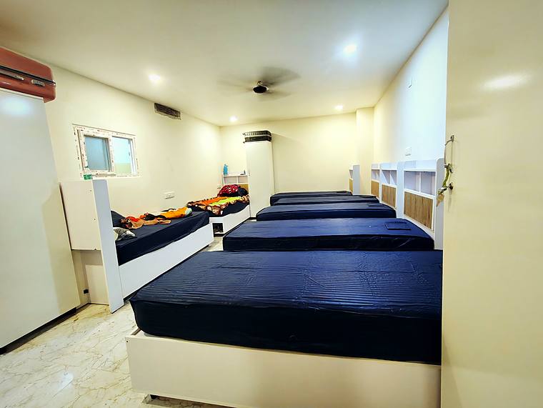 Six Share at Vaikuntum Elite Co-Living, Bommanahalli